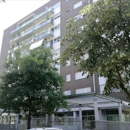 베오그라드 Danube Pearl 아파트 외부 사진